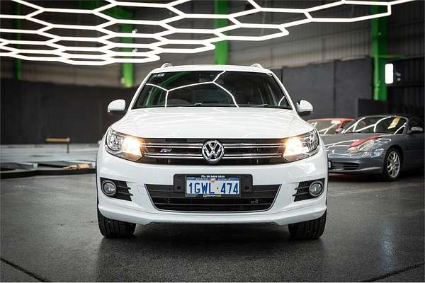 2016 Volkswagen Tiguan 155TSI R-Line 5N