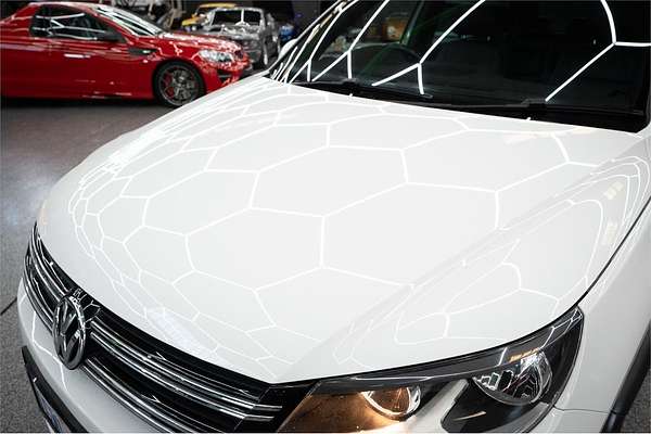 2016 Volkswagen Tiguan 155TSI R-Line 5N