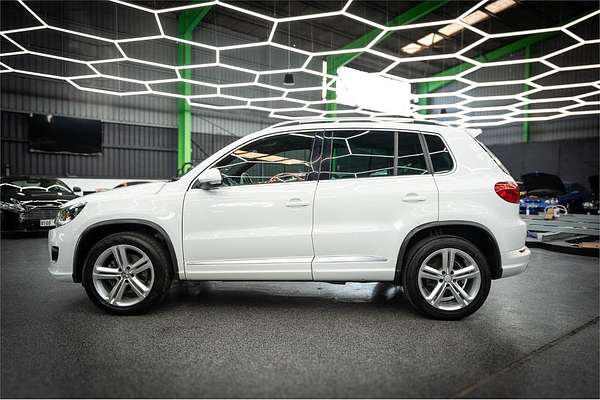 2016 Volkswagen Tiguan 155TSI R-Line 5N