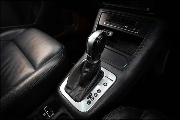 2016 Volkswagen Tiguan 155TSI R-Line 5N