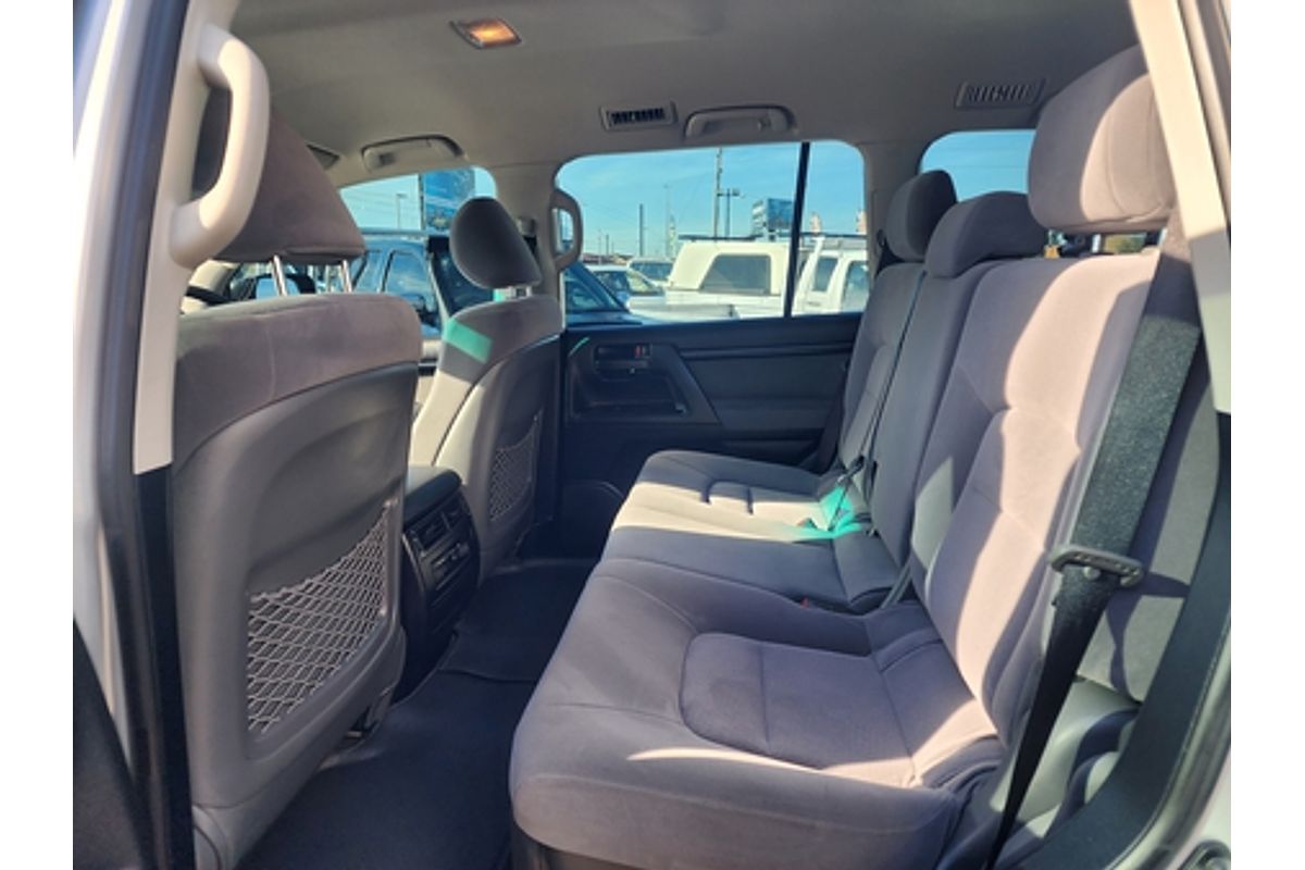 2010 Toyota Landcruiser GXL VDJ200R