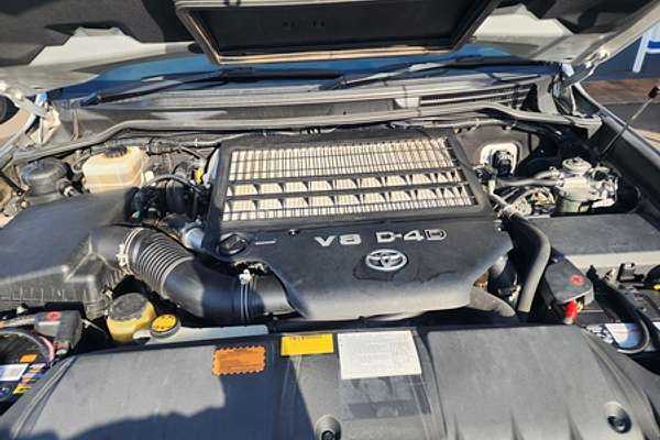 2010 Toyota Landcruiser GXL VDJ200R