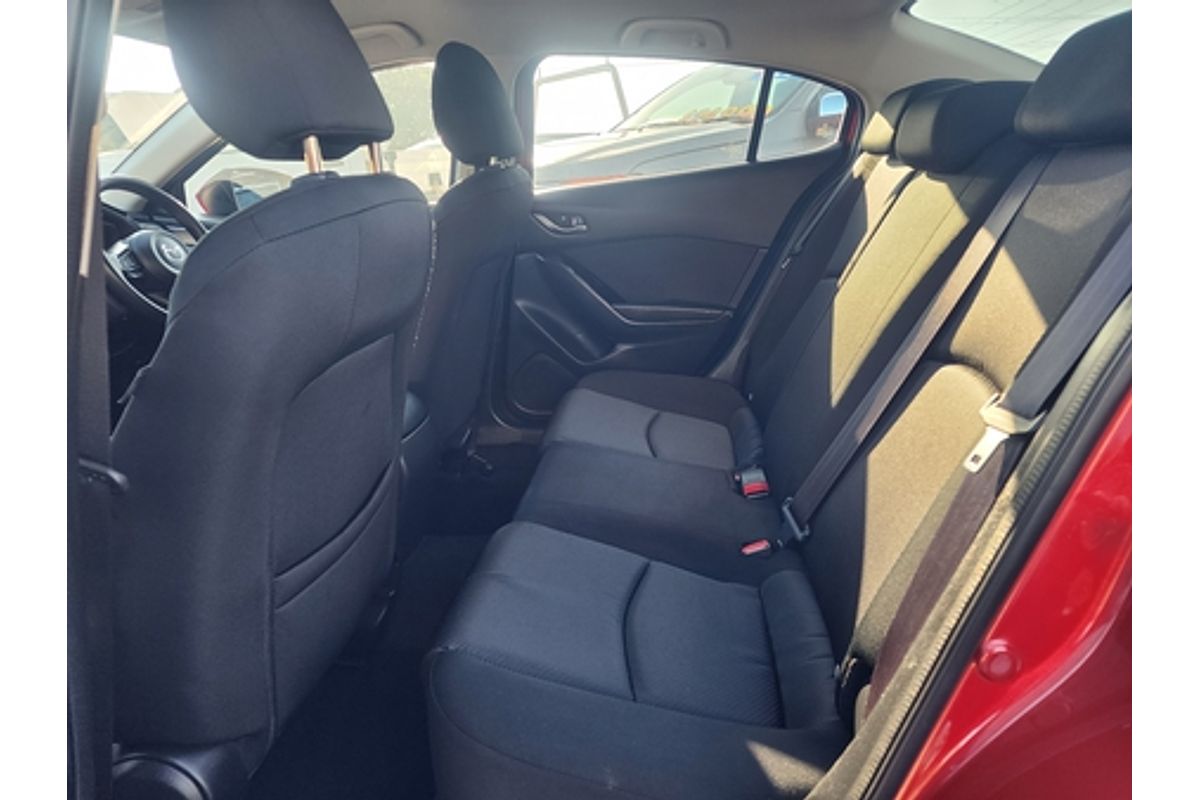 2018 Mazda 3 NEO BN5278