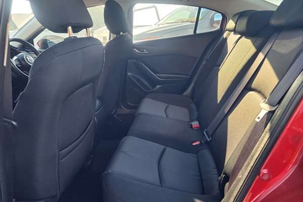 2018 Mazda 3 NEO BN5278