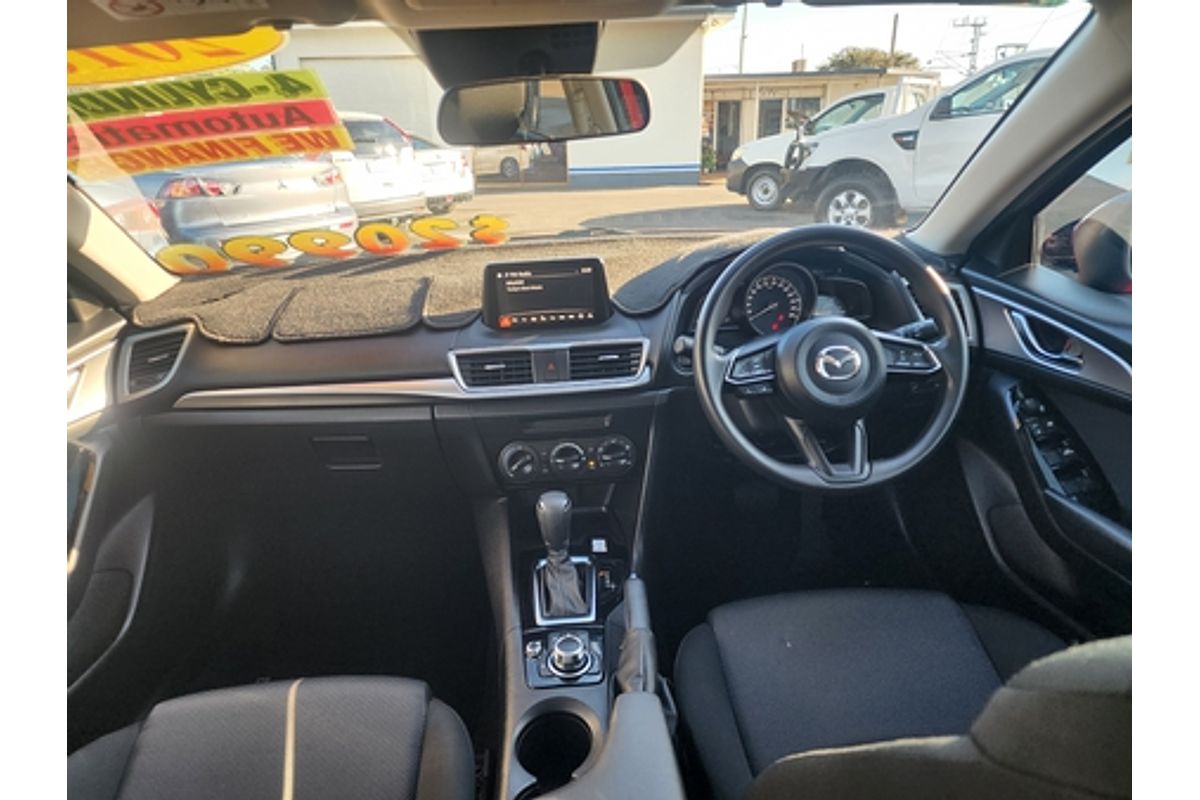 2018 Mazda 3 NEO BN5278