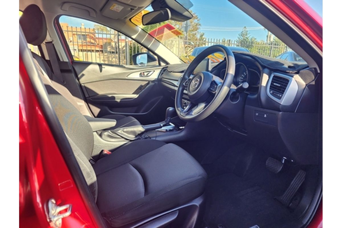 2018 Mazda 3 NEO BN5278