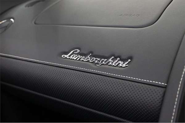 2010 Lamborghini Gallardo LP550-2 L140