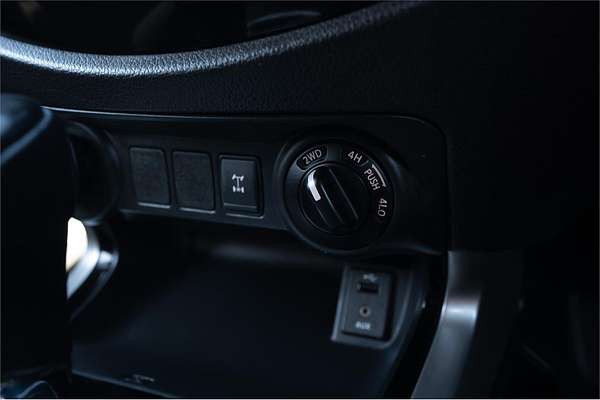 2018 Nissan Navara ST D23 Series 3 4X4