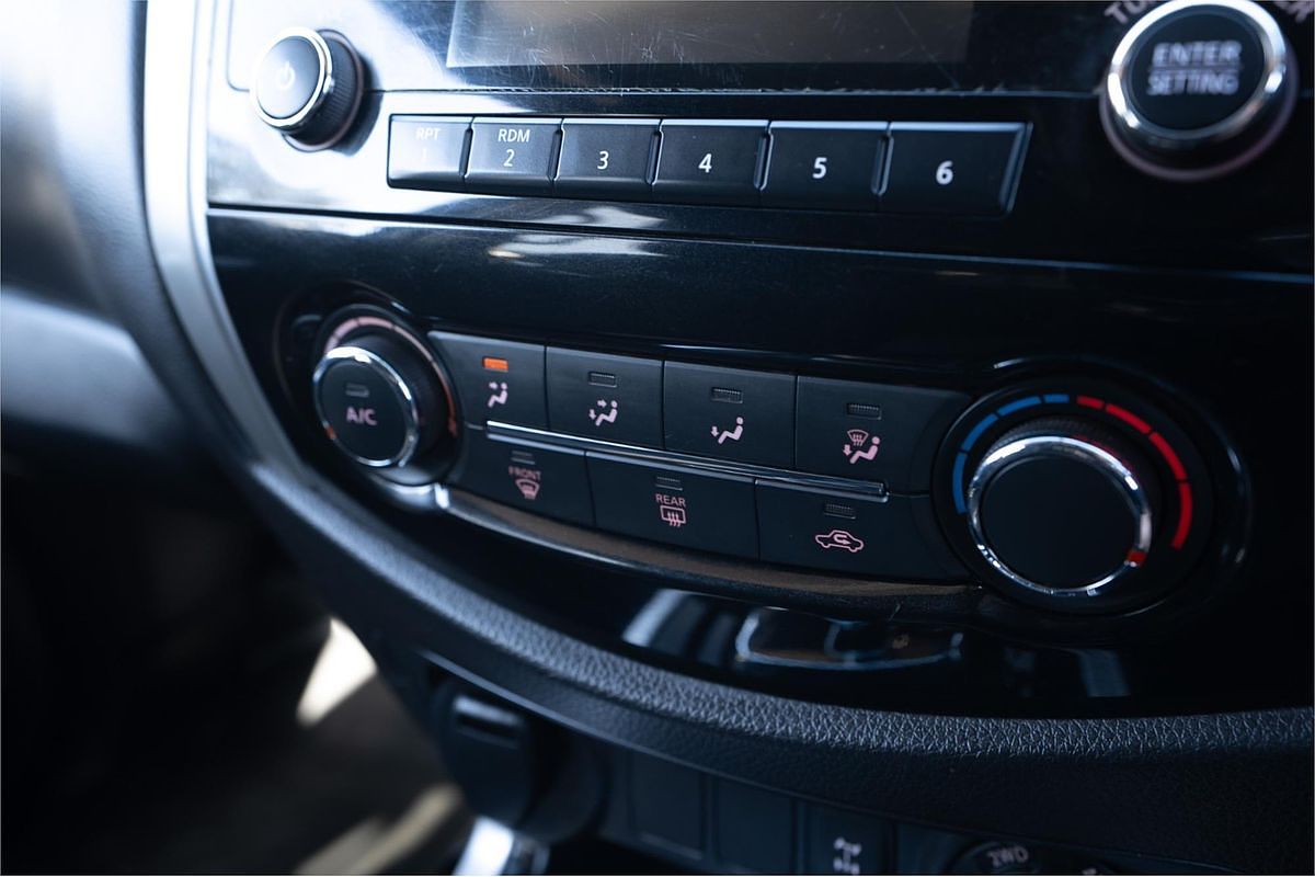 2018 Nissan Navara ST D23 Series 3 4X4