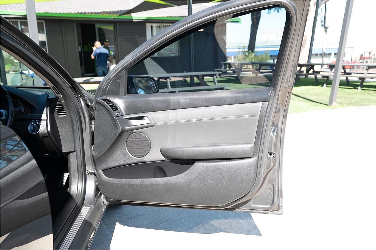2010 Holden Commodore Omega VE