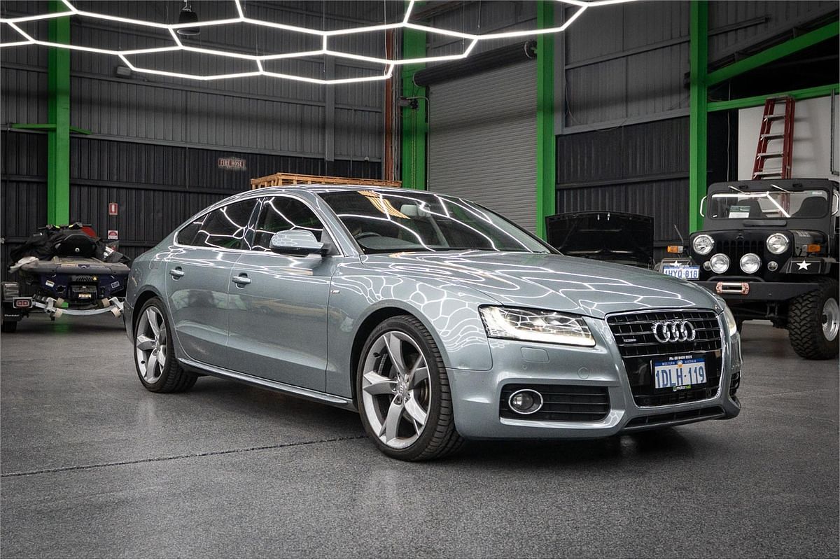 2010 Audi Unknown