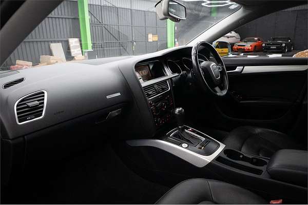 2010 Audi Unknown