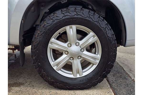 2014 Isuzu MU-X LS-T