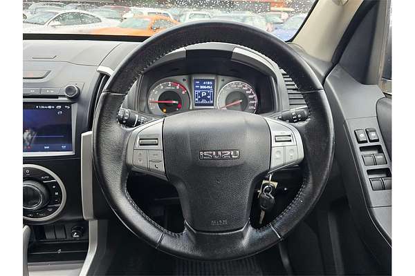 2014 Isuzu MU-X LS-T