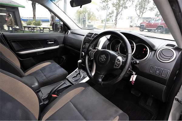 2014 Suzuki Grand Vitara Sport JB