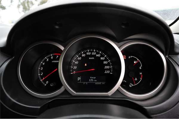 2014 Suzuki Grand Vitara Sport JB