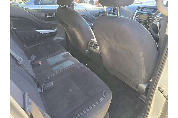 2015 Nissan Navara ST D23 4X4