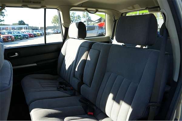 2011 Nissan Patrol ST GU 7