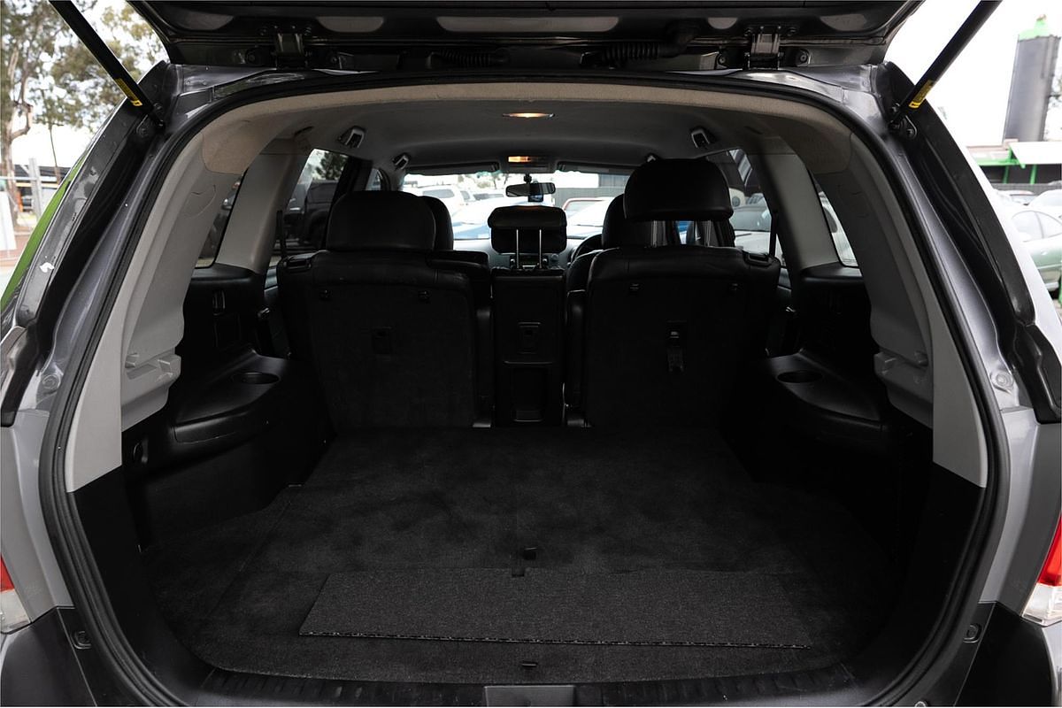 2011 Toyota Kluger KX-R GSU40R