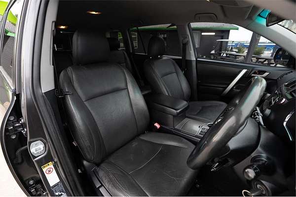 2011 Toyota Kluger KX-R GSU40R