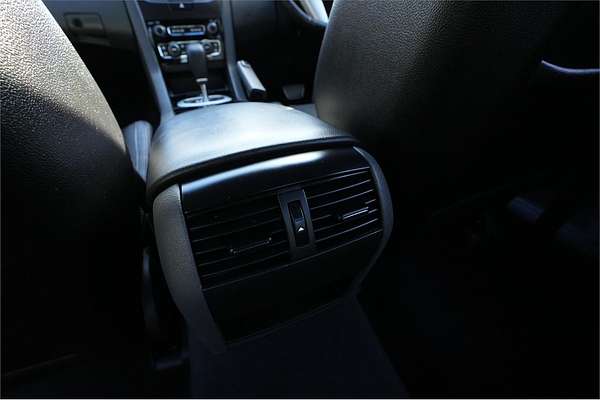 2010 Holden Commodore SS V VE