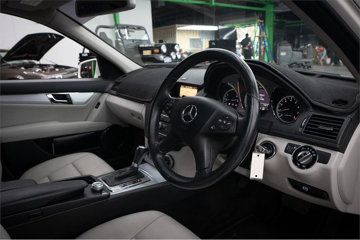 2010 Mercedes-Benz C-Class C200 CGI Classic W204