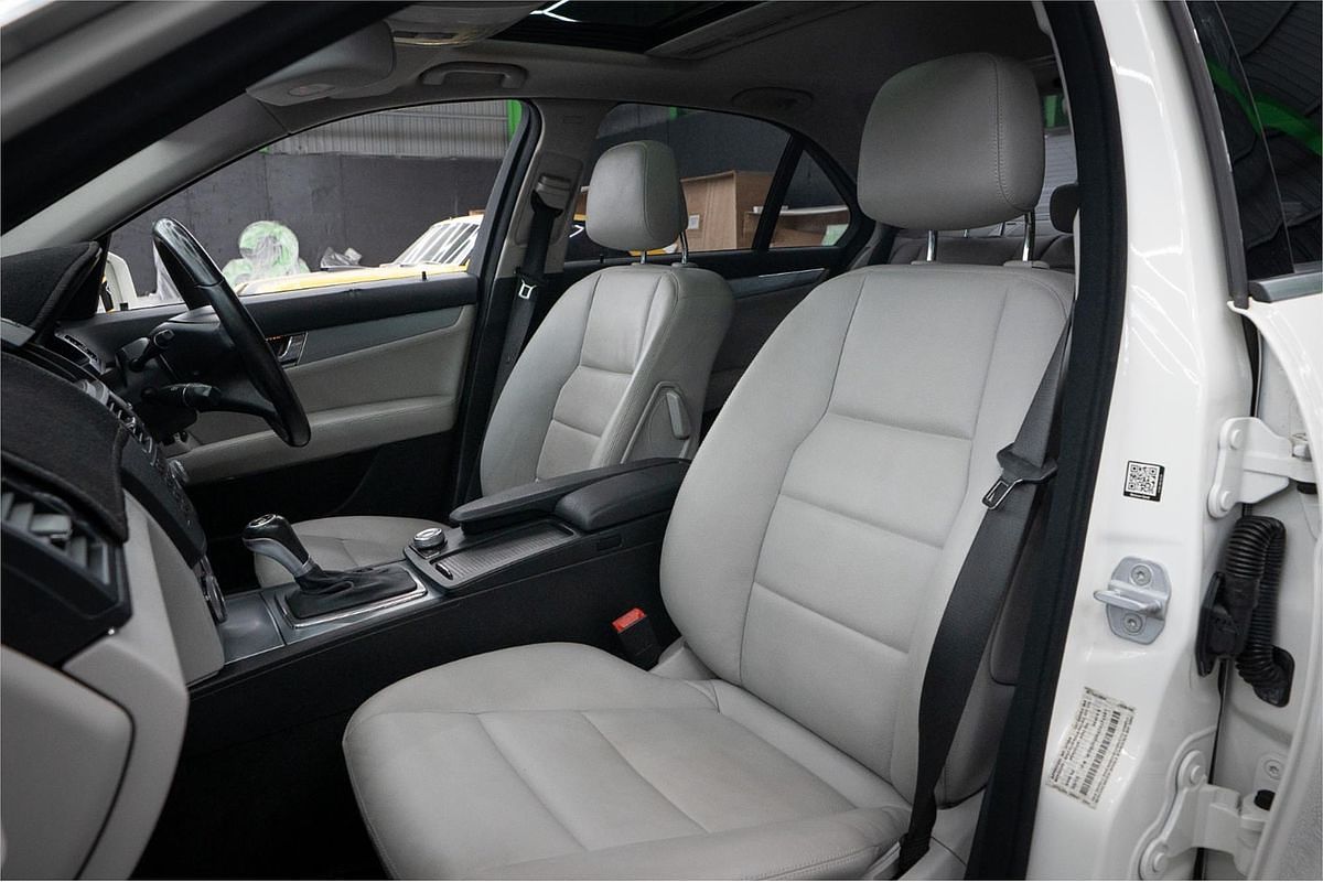 2010 Mercedes-Benz C-Class C200 CGI Classic W204