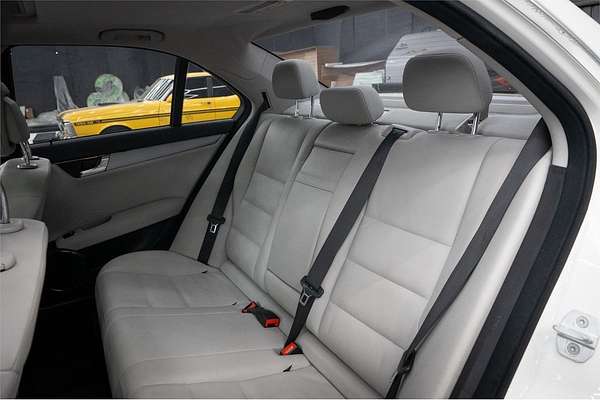 2010 Mercedes-Benz C-Class C200 CGI Classic W204