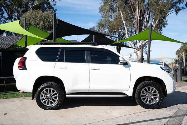 2017 Toyota Landcruiser VX VDJ200R