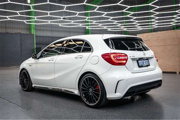 2015 Mercedes-Benz Unknown
