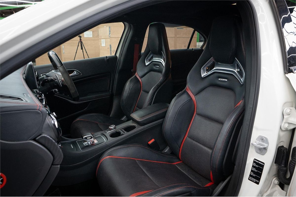 2015 Mercedes-Benz Unknown