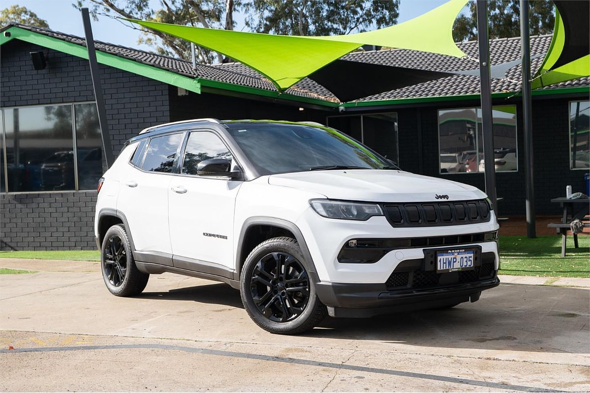 2023 Jeep Compass Night Eagle M6