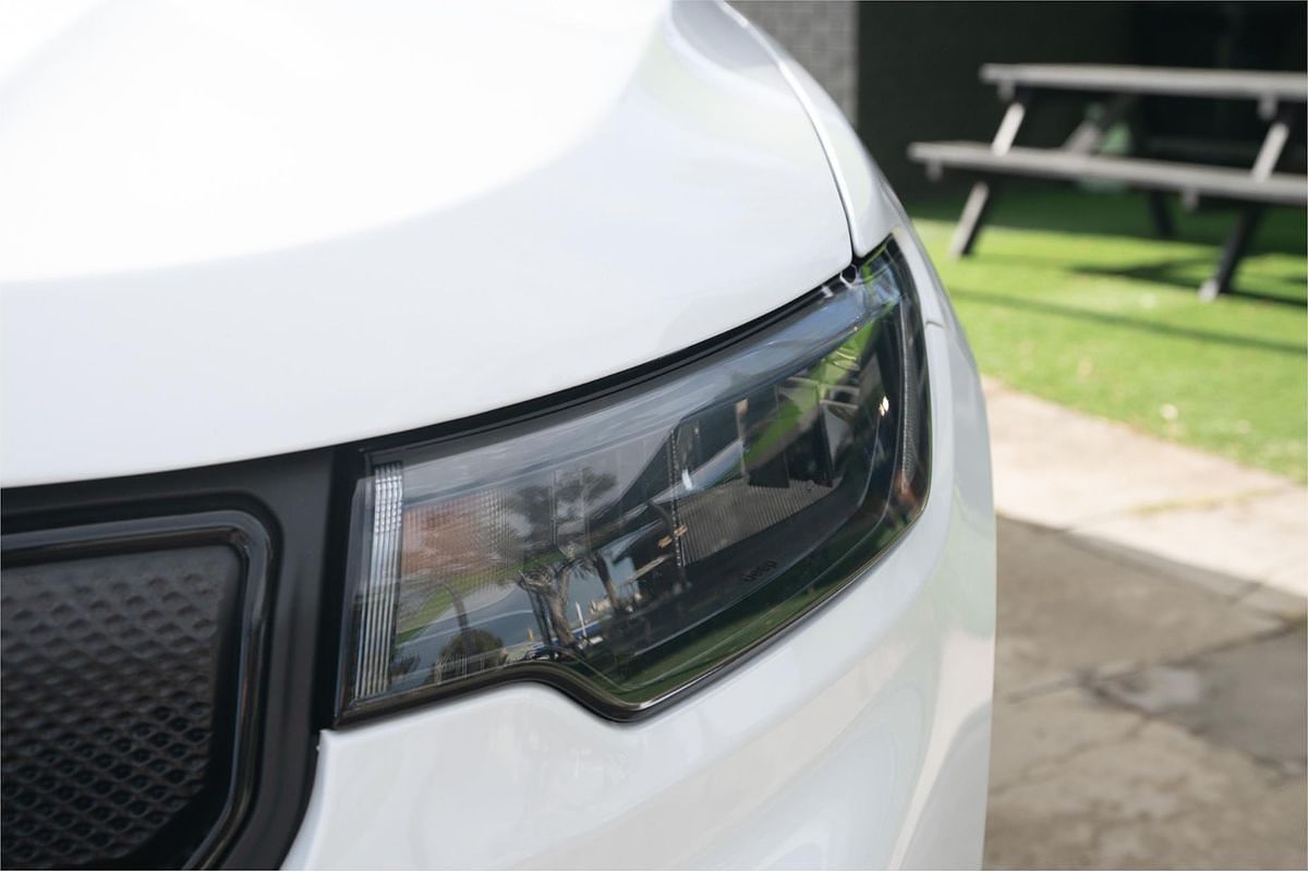 2023 Jeep Compass Night Eagle M6