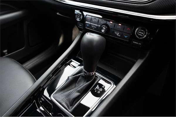 2023 Jeep Compass Night Eagle M6