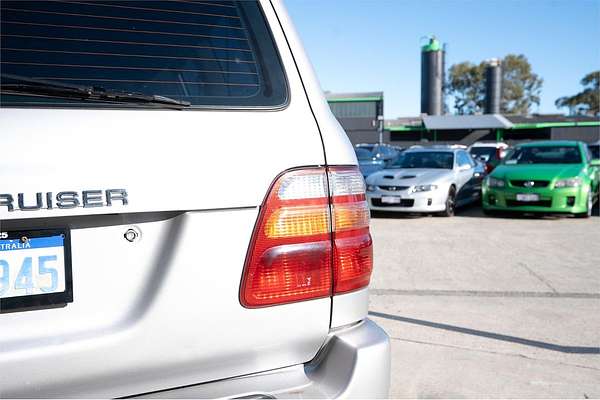 2002 Toyota Landcruiser GXL HDJ100R