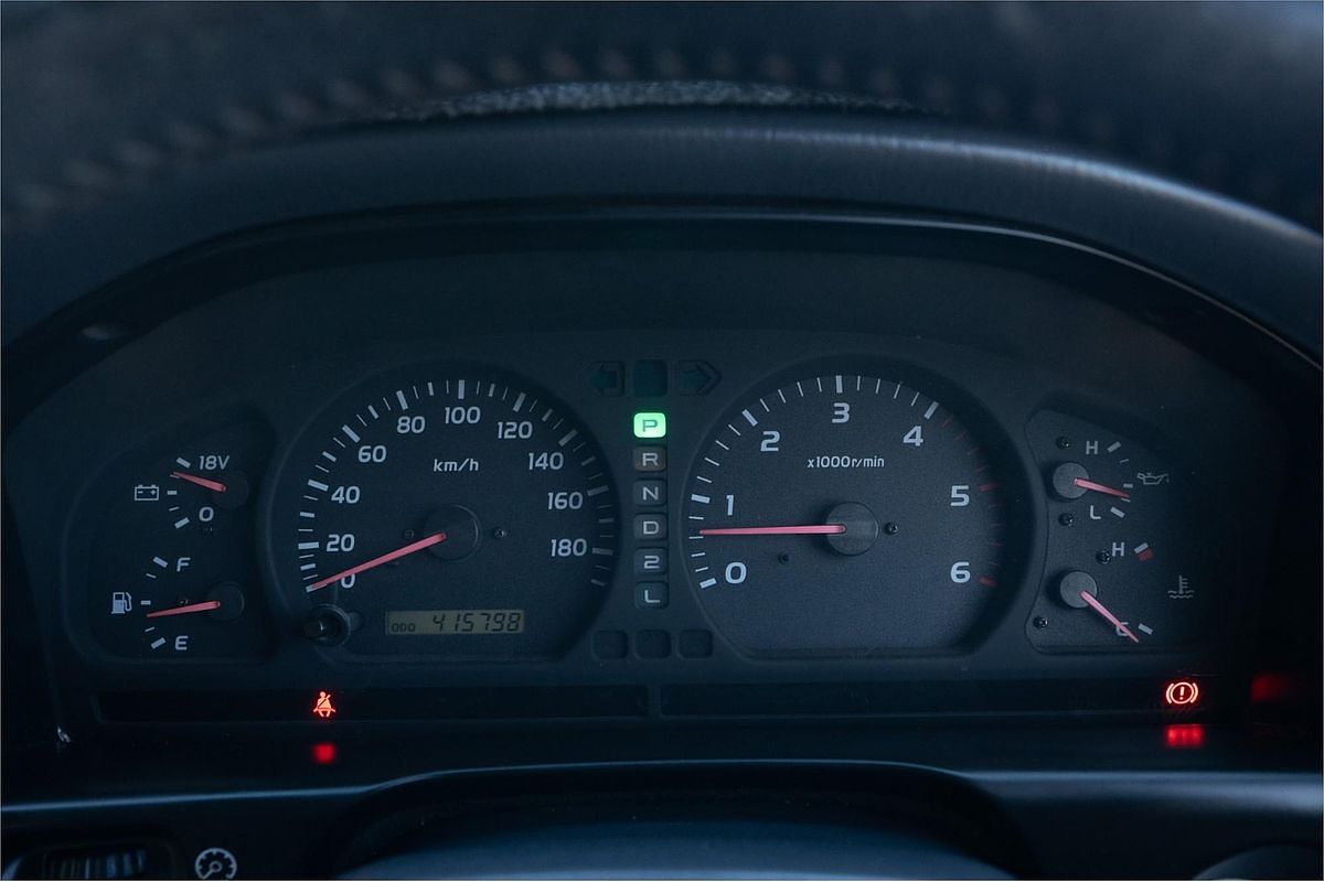 2002 Toyota Landcruiser GXL HDJ100R