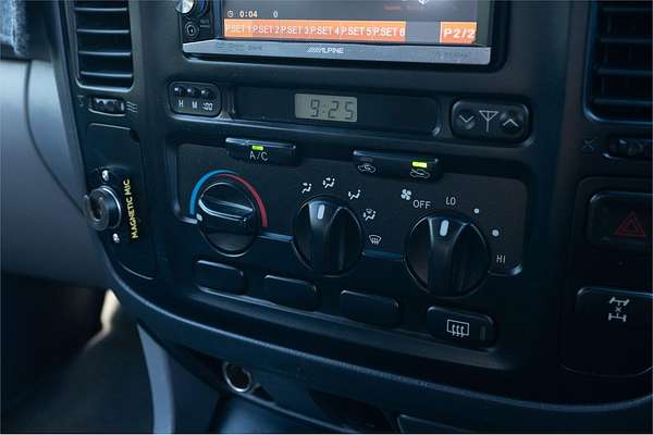 2002 Toyota Landcruiser GXL HDJ100R