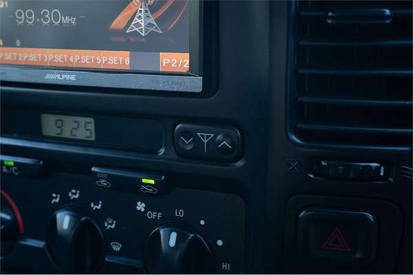 2002 Toyota Landcruiser GXL HDJ100R