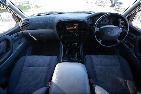 2002 Toyota Landcruiser GXL HDJ100R