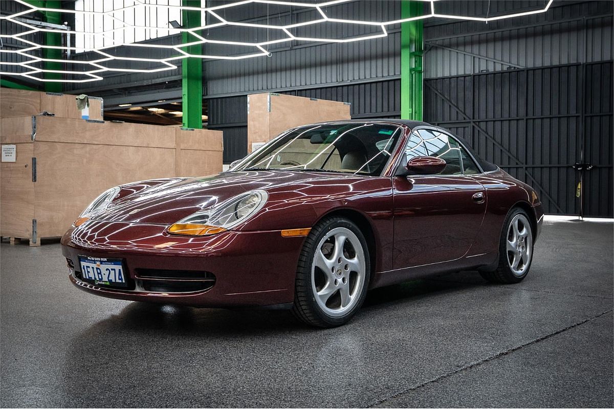 1998 Porsche 911 Carrera 996