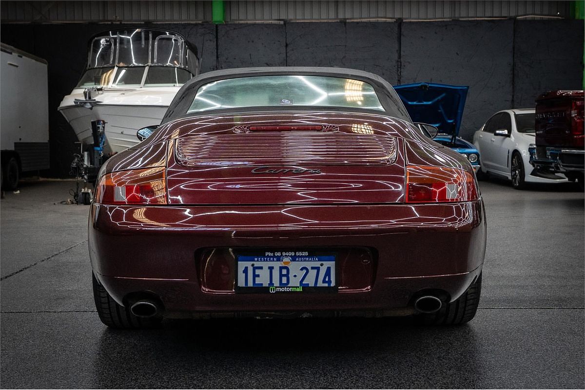 1998 Porsche 911 Carrera 996
