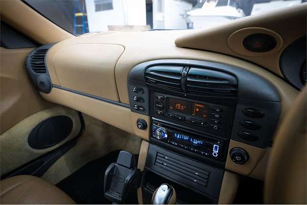 1998 Porsche 911 Carrera 996