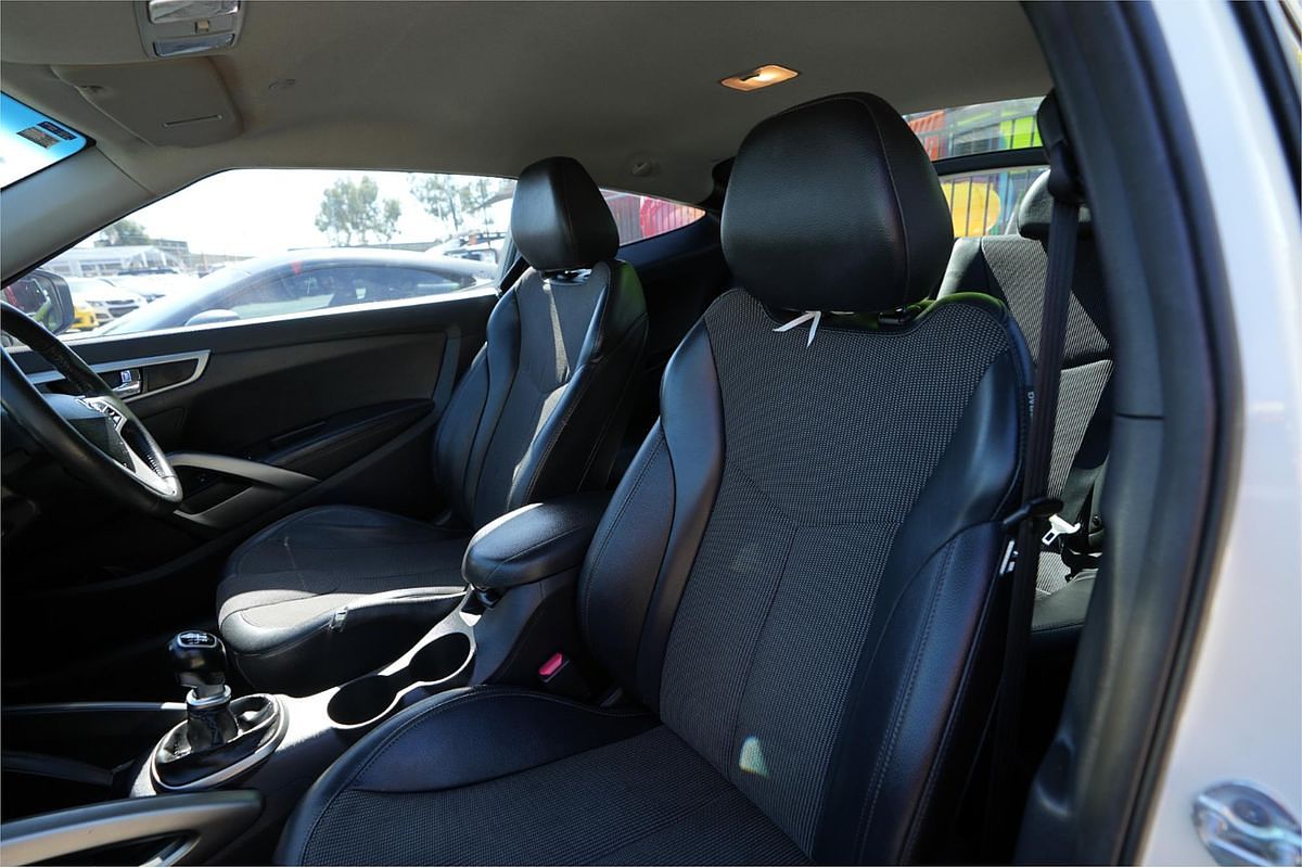 2012 Hyundai Veloster FS