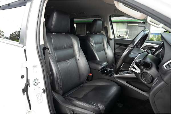 2017 Mitsubishi Pajero Sport Exceed QE