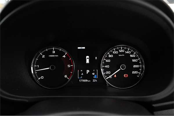 2017 Mitsubishi Pajero Sport Exceed QE