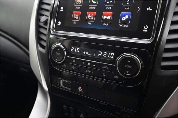 2017 Mitsubishi Pajero Sport Exceed QE