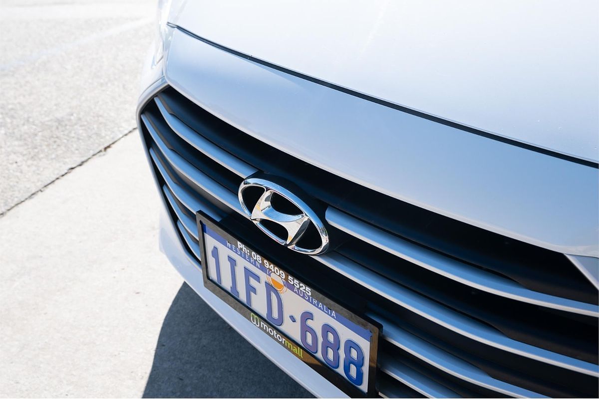 2018 Hyundai Elantra Active AD