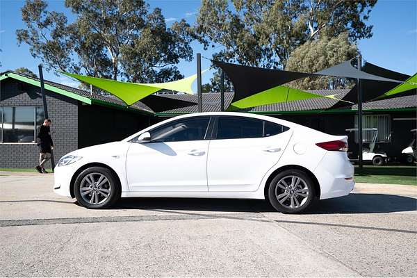 2018 Hyundai Elantra Active AD