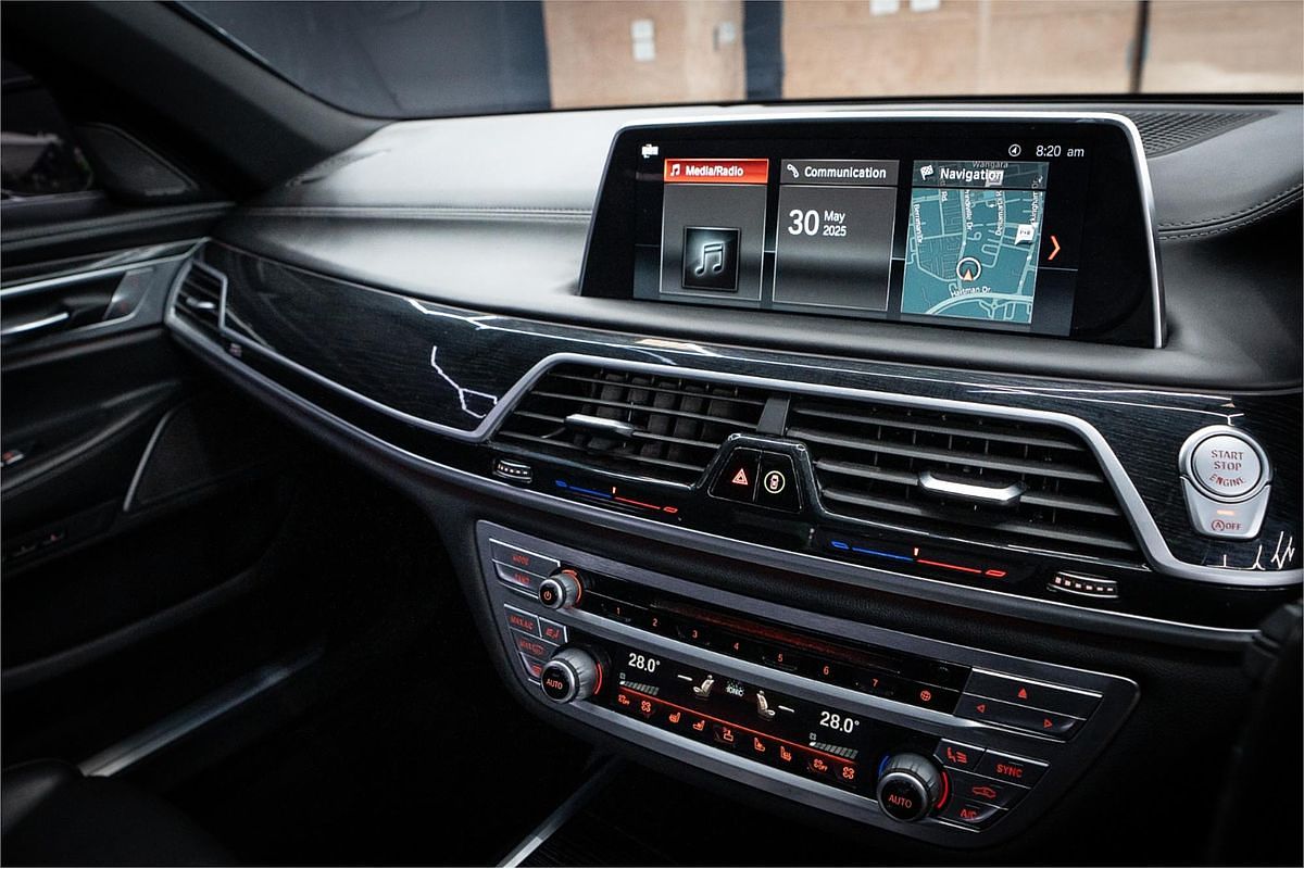 2019 BMW 7 Series 740i G11