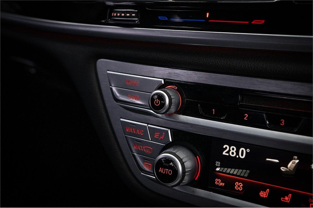 2019 BMW 7 Series 740i G11